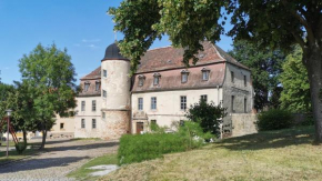 Schloss Gröbitz, Teuchern